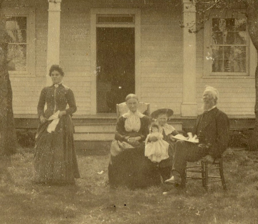 Emerson Elijah Gore and Mary Elizabeth Gilmore Gore photographed at their house in the Rogue River Valley, about 1890.